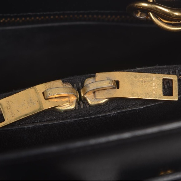 ♥️Saint Laurent Paris Sac De Jour Medium Black Leather Handbag♥️ - Picture 13 of 15